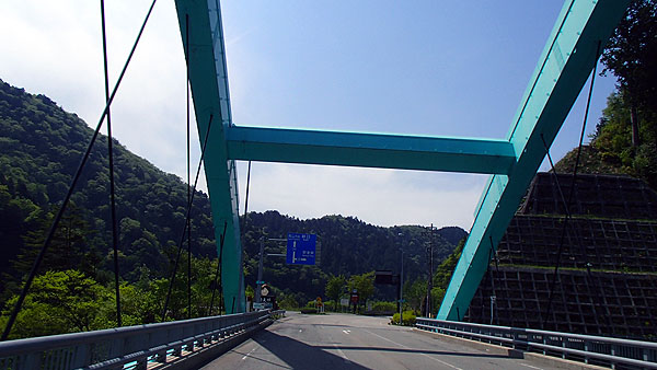 木曽街道を高山市方面へ